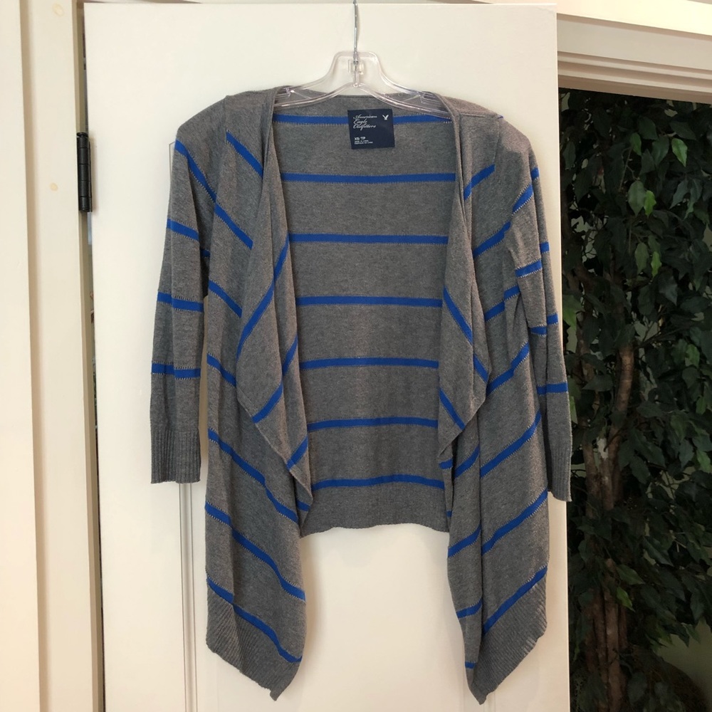 American Eagle Cardigan